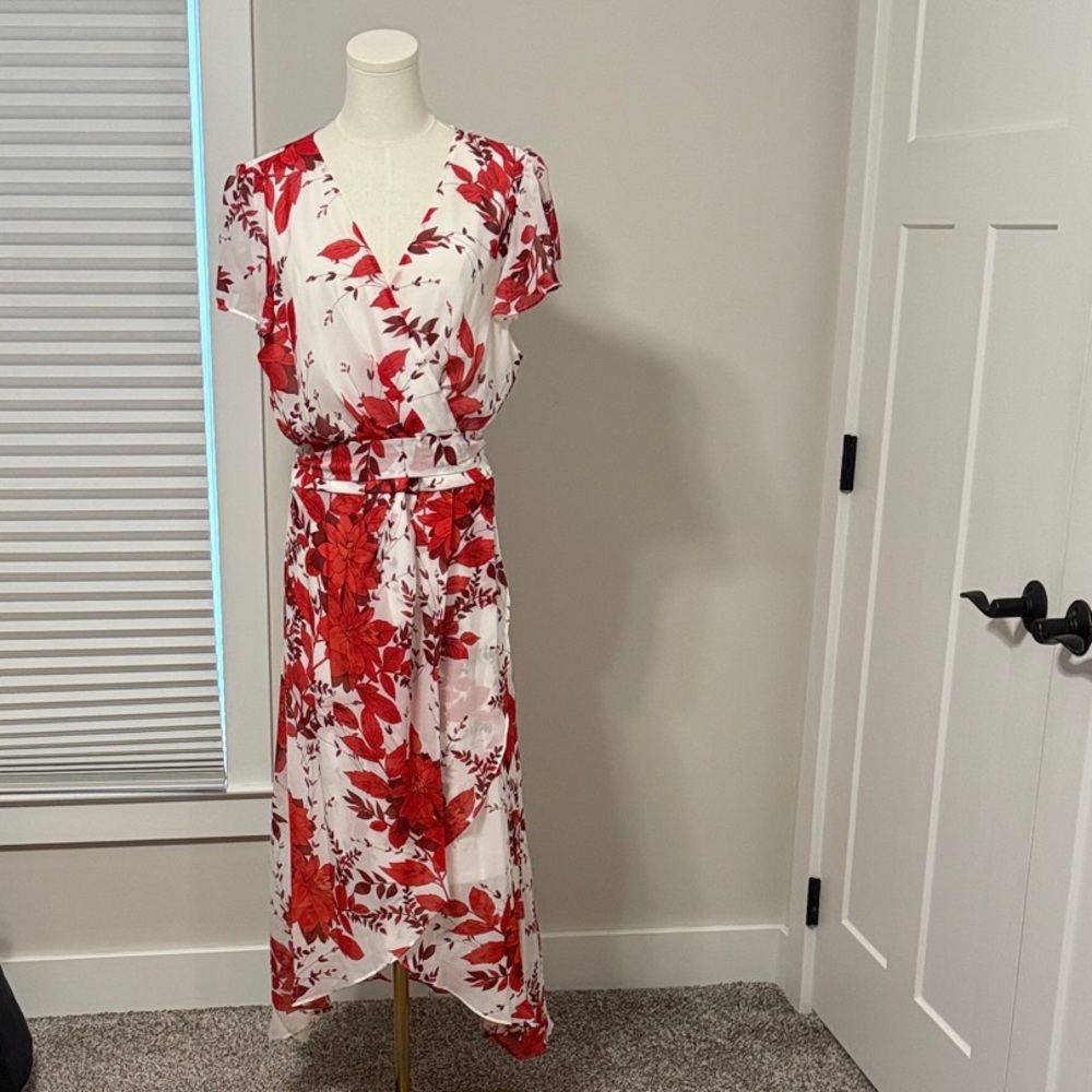 Julia Jordan Red and White Midi Dress